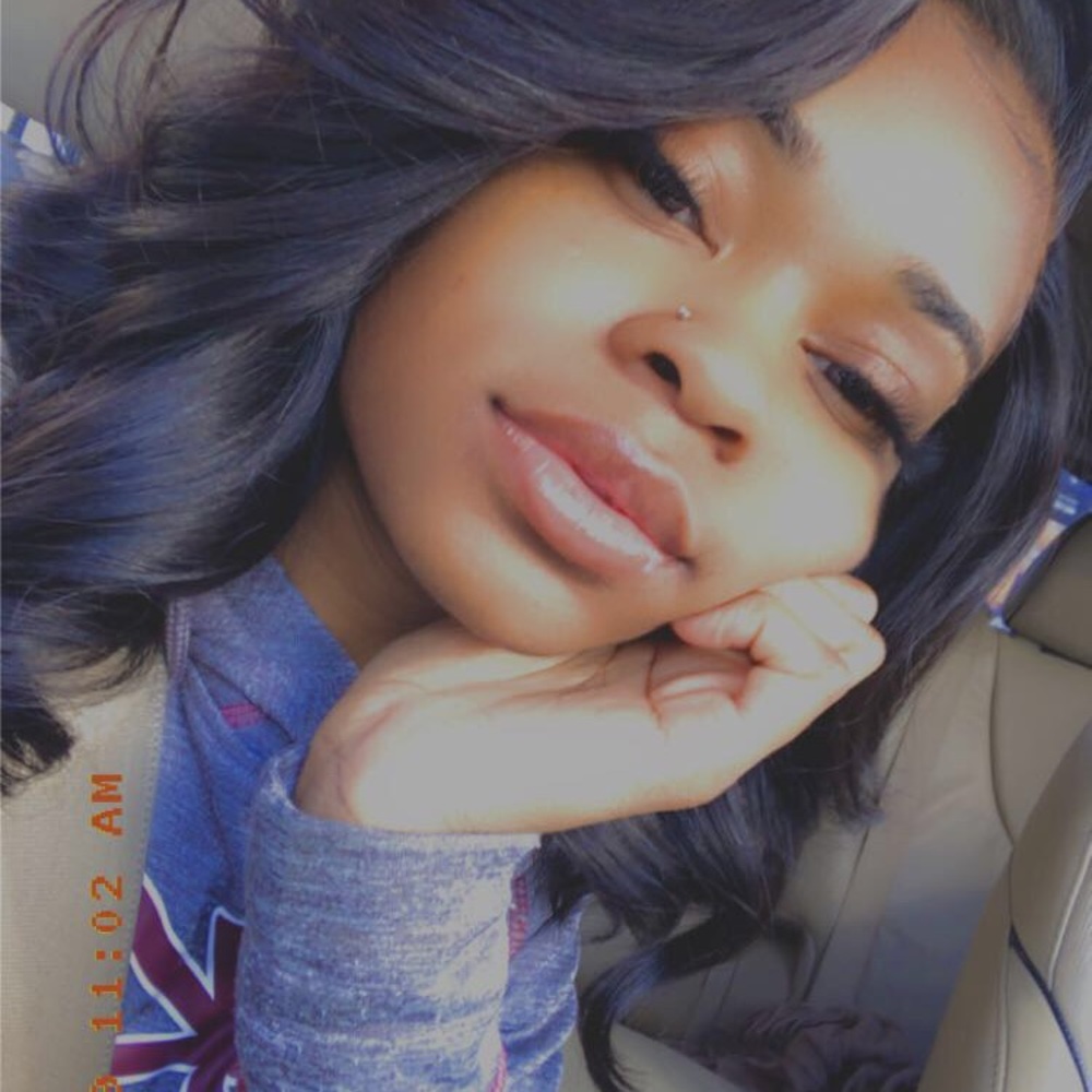 Meet your Posher, Toni